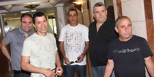 ��������������