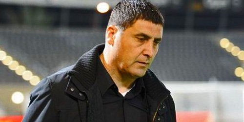 ����� ����