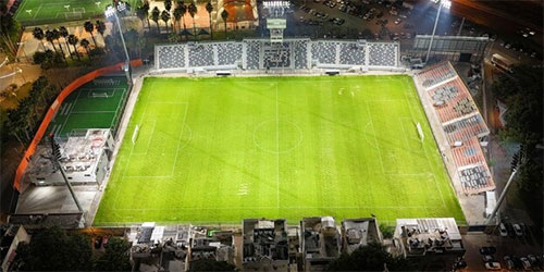 ����-�����. Hatikva Neighborhood Stadium